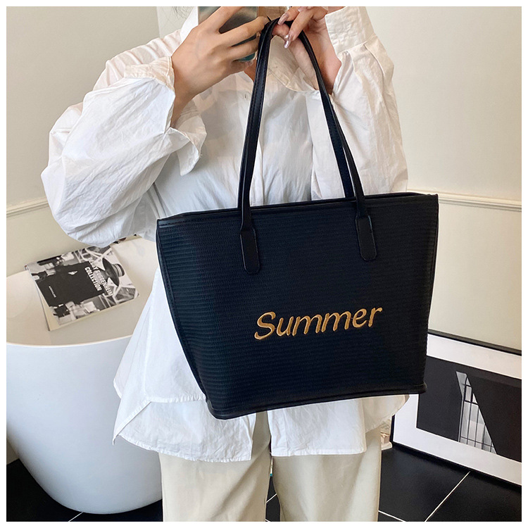 Straw woven letter large-capacity bag 2025 single-shoulder large bag for women, new beach woven summer Korean-style tote bag undefined