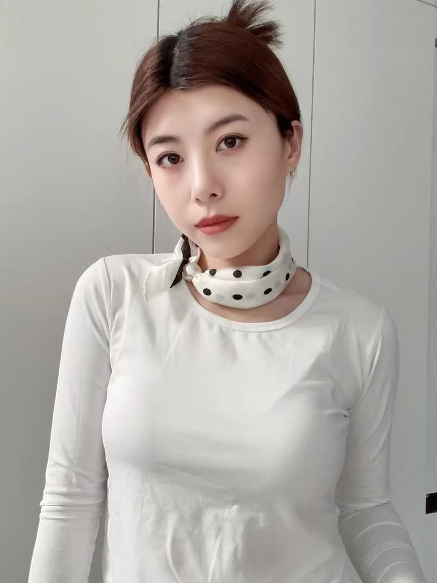 펄 폴카 도트 화이트