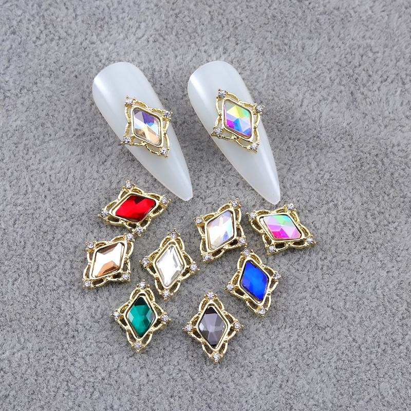 New cross-border popular diamond-shaped high-end hollow nail all-match metal alloy Diamond-embedded Super Flash decorations