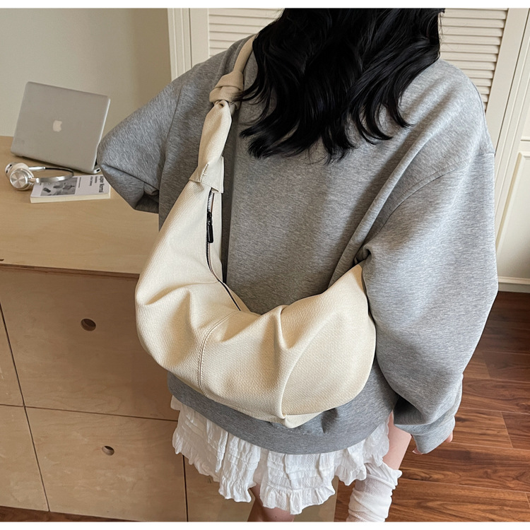 Niche design denim bag for women 2025, large capacity, casual and versatile, single-shoulder crossbody dumpling bag, fashionable underarm bag undefined