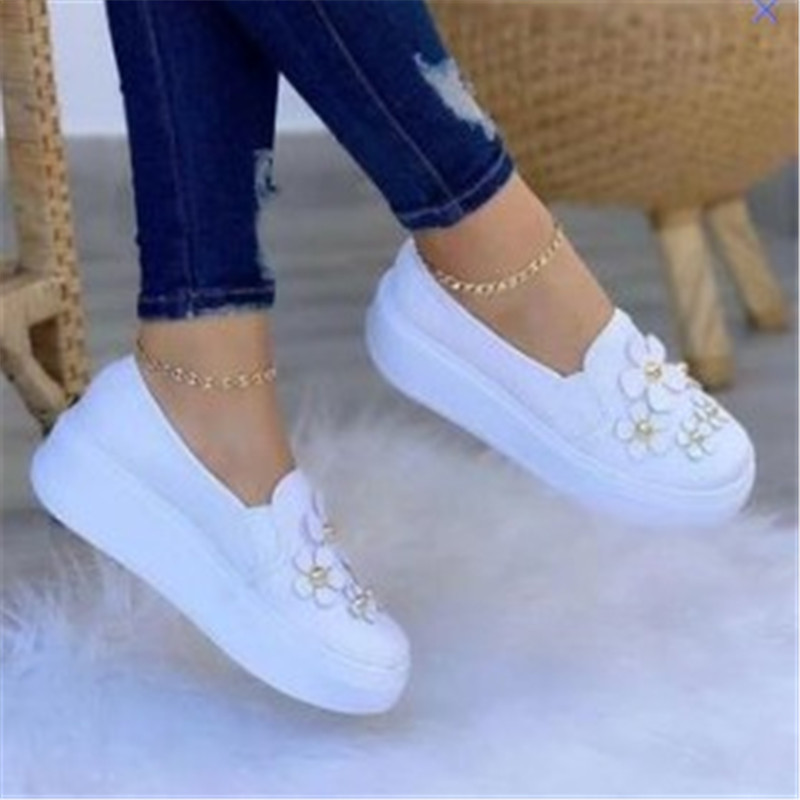 Large size casual shoes women Europe and...