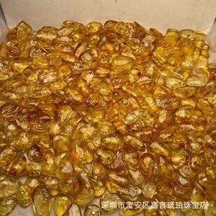 Shenzhen Songgang Direct Sale Amber Beeswax Gold Amber Carving Exquisite Small Carving Pieces DIY Design Accessories Popular Versatile