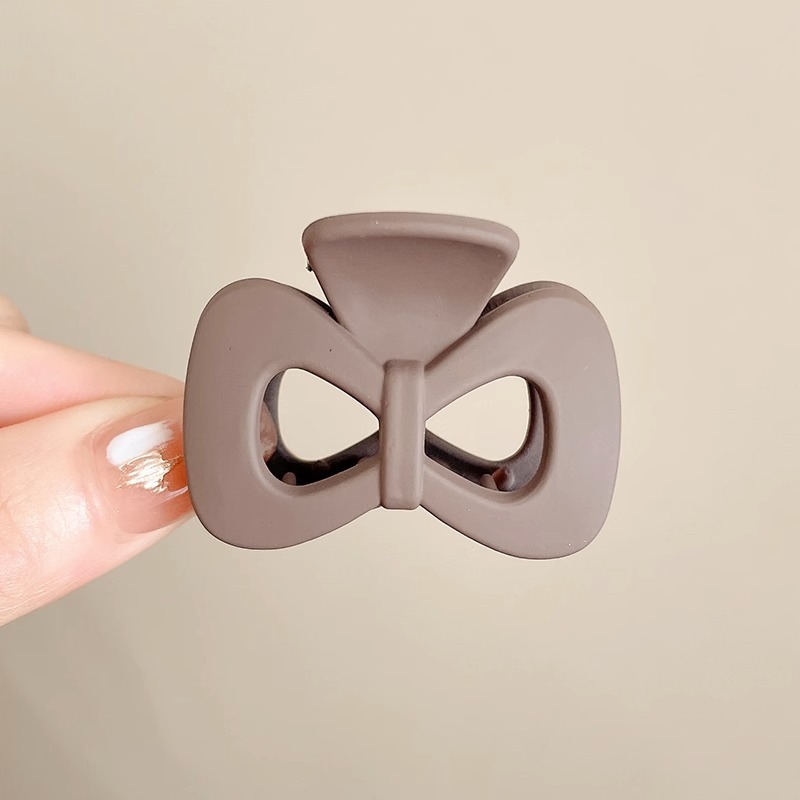 Cascada alta cola de caballo artefacto fijo clip pequeño horquilla femenino 2025 nuevo sombrero de clip de sentido avanzado en la parte posterior de la cabeza