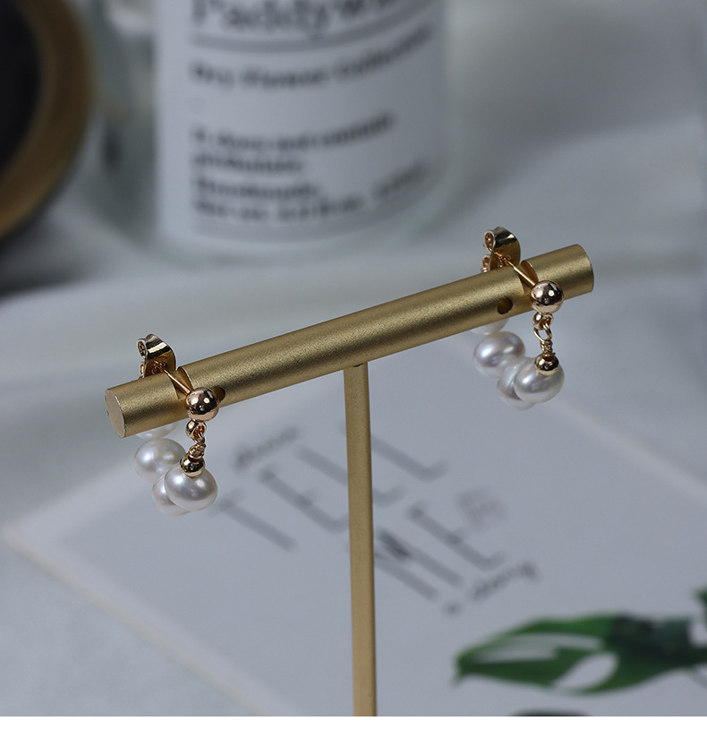 1 Pair Freshwater Pearl Copper Freshwater Pearl Freshwater Pearl Earrings Solid Color Drop Earrings Earrings display picture 1