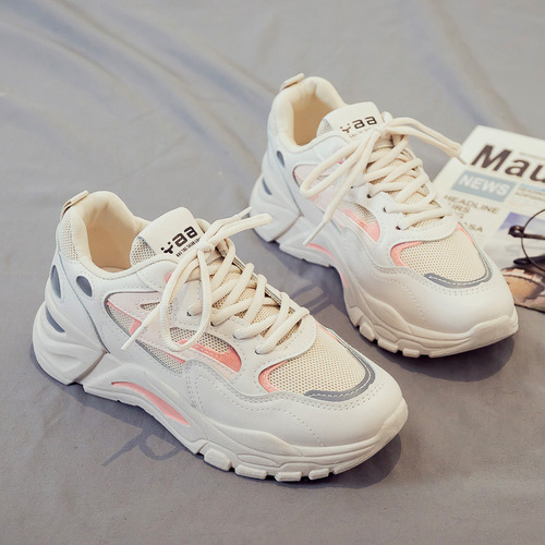 Chunky sneakers for women, casual & sporty style— spring's new trendy, Instagram-worthy, and wildly popular design