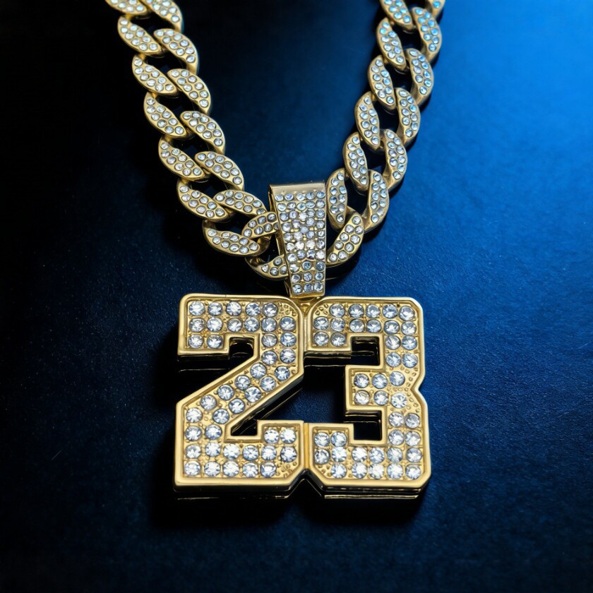 Collar de hip-hop europeo y americano, collar de diamantes de Cuba exagerado, 23 gráficos collares de diamantes al por mayor