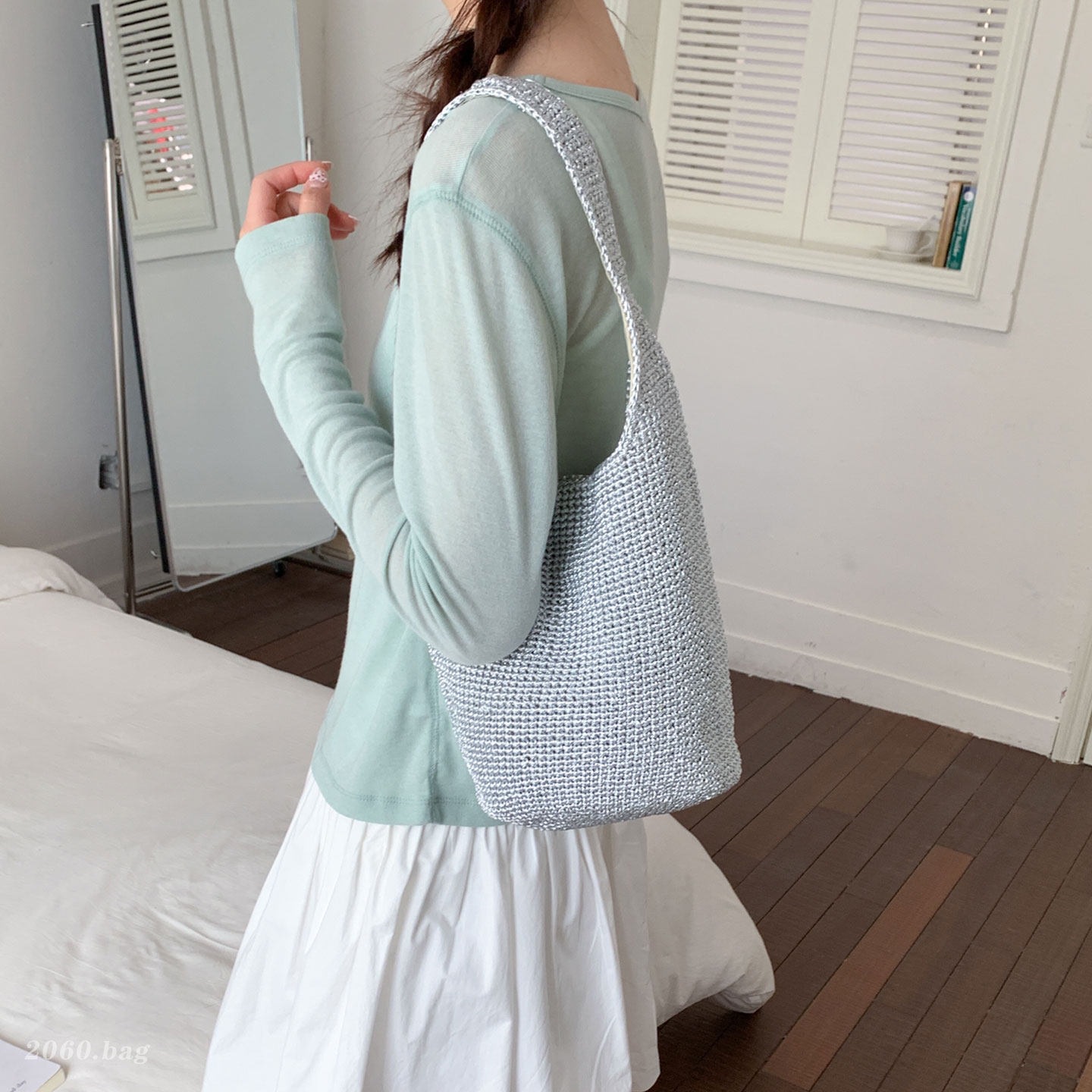 2026 bolsas de hombro exterior temperamento de estilo de moda de diseño de tendencia de estilo de estilo de vacaciones de tejer de nuevo nicho
