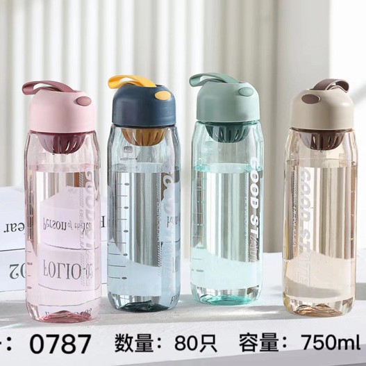 Taza portátil al por mayor taza de plástico simple con pantalla de filtro separación de té 750ml PC plástico estudiante taza de agua impresión