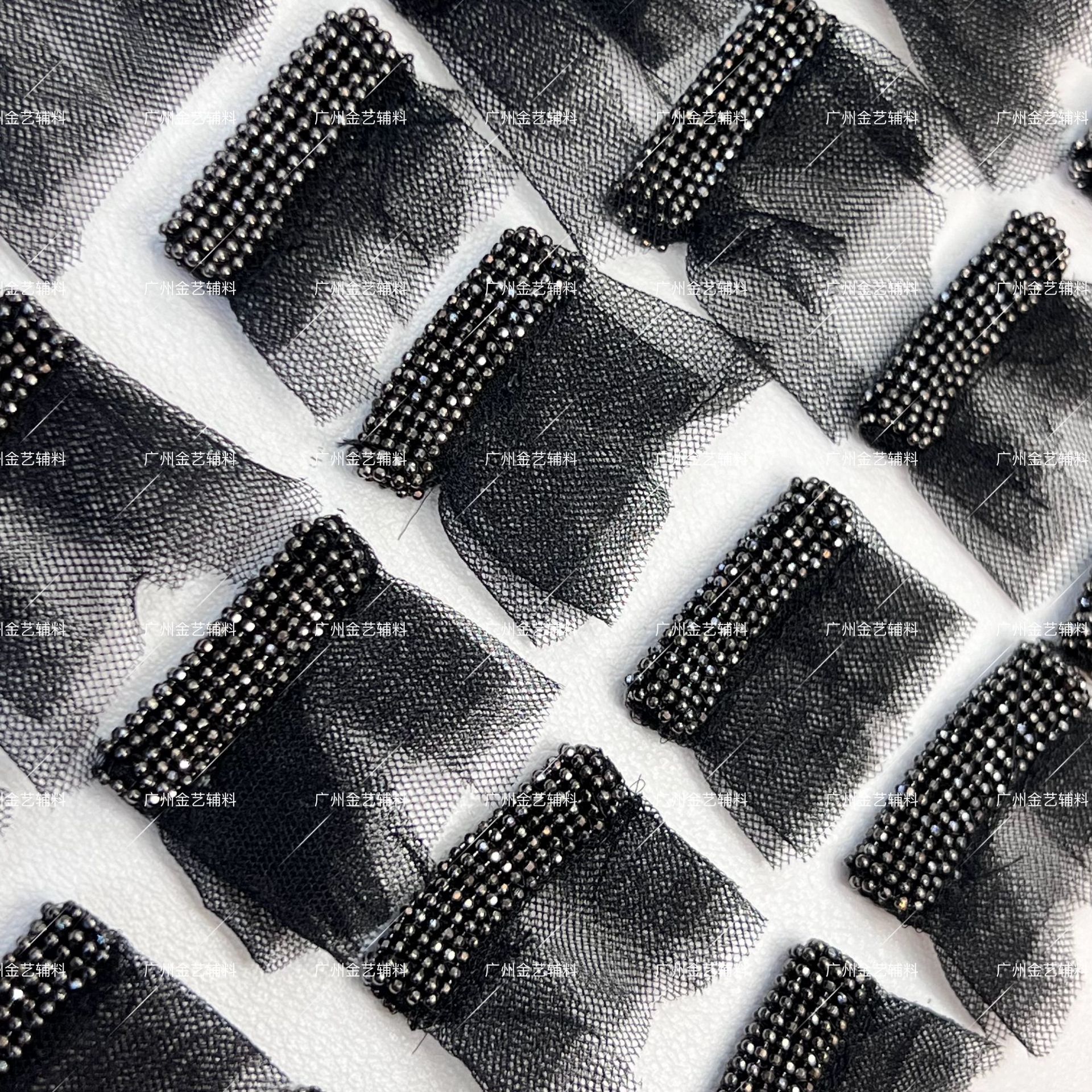 厂家直批特种机钩编珠珠链条BC同款机织金属链条服装鞋辅料DIY配