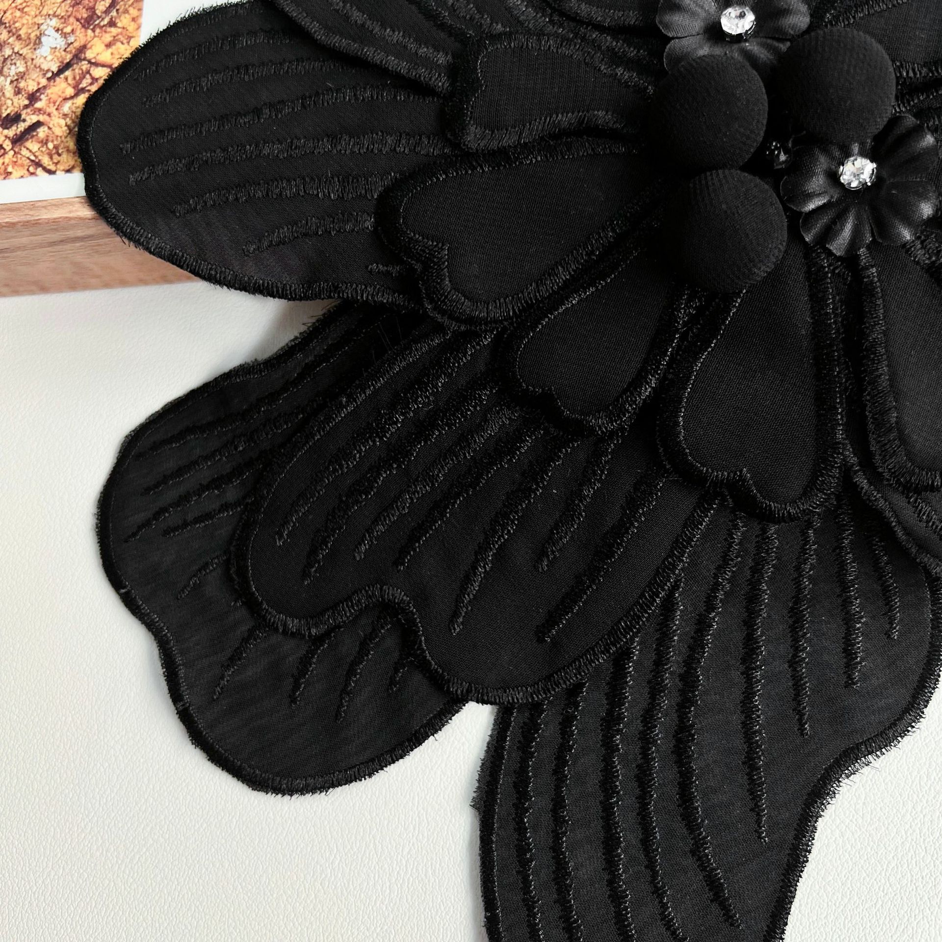Broche de cuentas multicapa, botón floral bordado a máquina, accesorios tridimensionales para vestidos, camisas y bolsos de mujer, apliques. image 3