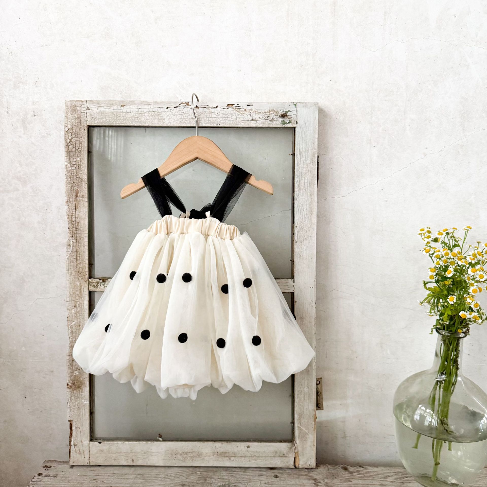 Ins versión coreana de las niñas de verano nuevo 2025 niñas de malla ondulado punto de lazo