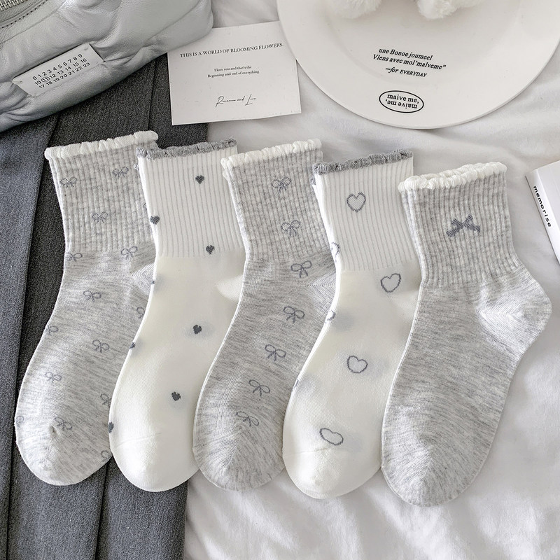 2026 new popular style: gray and white bow socks for women, mid-calf length, simple design, suitable for spring and autumn, with lace trim, Korean style, trendy on Instagram 2026 new popular style: gray and white bow socks for women, mid-calf length, simple design, suitable for spring and autumn, with lace trim, Korean style, trendy on Instagram