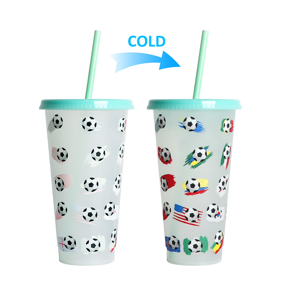Spot transfronterizo de 710ml taza de plástico de color frío de gran capacidad PP taza de té con leche bebida fría con taza de paja con fábrica de inspección NBCU