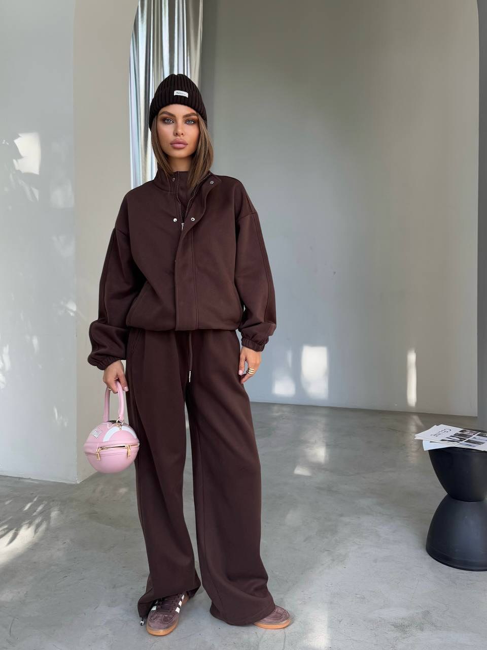 Minimalist Zip-Up Hoodie & Straight-Leg Pants Set – 95% Cotton Lounge-to-Street Coord (Oversized Fit, Neutral Palette, Wrinkle-Resistant)​_voghion.com