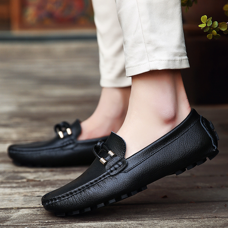 Otoño nuevos zapatos de hombre Bean Bean zapatos de cuero casuales de moda coreana zapatos de conducción de conducción zapatos de hombre zapatos perezosos