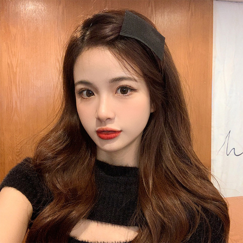Ouyang Nana's same color bangs post, seamless Velcro stickers for women's broken hair, hair stickers, sticky hair artifact headgear