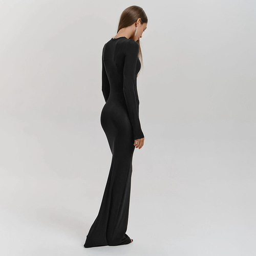 European and American autumn new women's solid-color round-neck long-sleeved basic long dress—wholesale for women