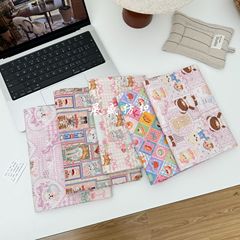 純綿デジタルプリントの布地が可愛いです。ロリータ風の布地は子供服のワンピースです。