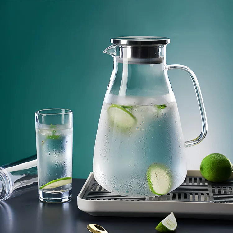 Transparent glass capacious teapot
