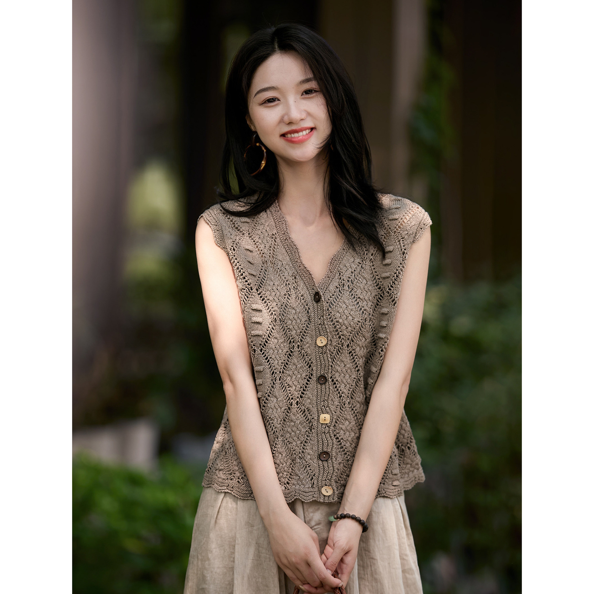 Rongtai | Japanese Japanese Paper Yarn | Linen Cut Out Retro Crochet Knitted Cardigan Women's Summer V-Neck Vest