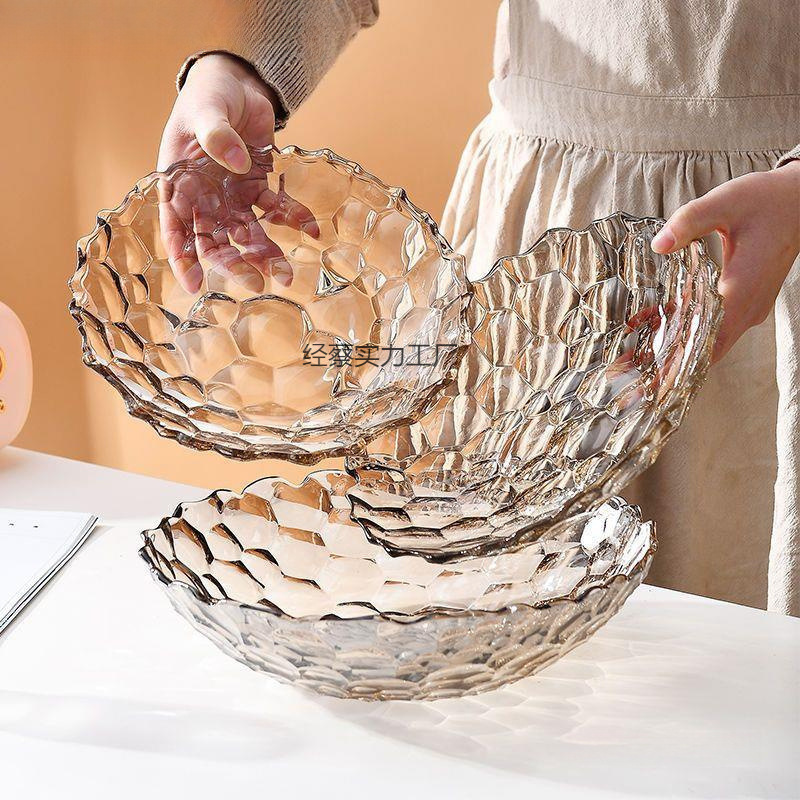 Trendy Crystal Glass Fruit Plate, Creative Home-Use Candy and Dried Fruit Tray for Living Room, European-Style Large Fruit Bowl
