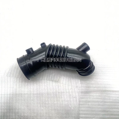 17881-0L050 0L051 Toyota Hilux Vigo Kun25 pikap üçün hava giriş şlanqı