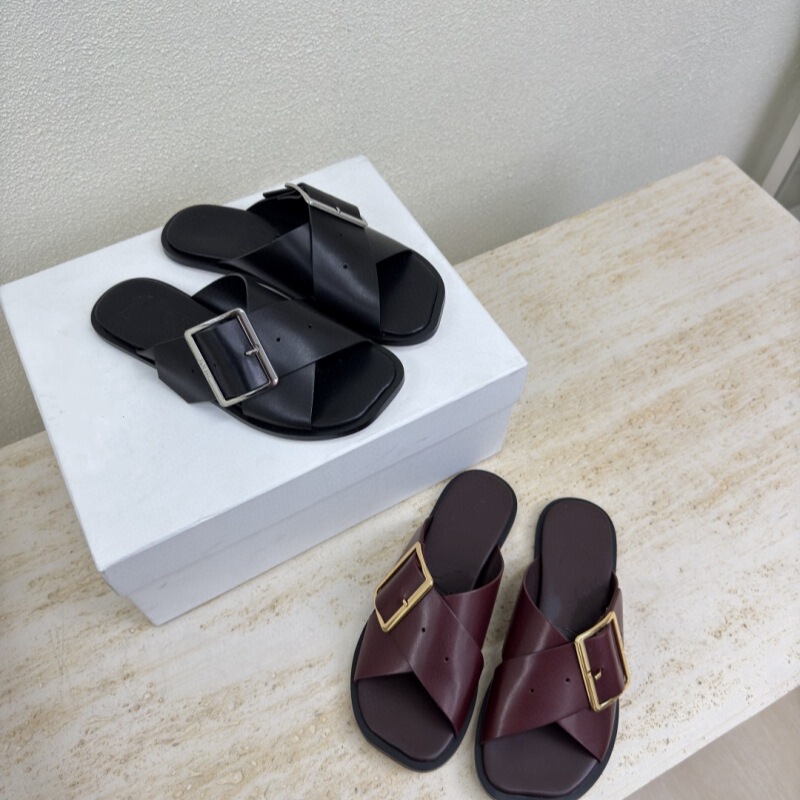 25 Export New Style European, American, Middle East, Dubai, Netherlands, Cambodia, Turkey Belt Buckle Decorative Leather Cross Slippers