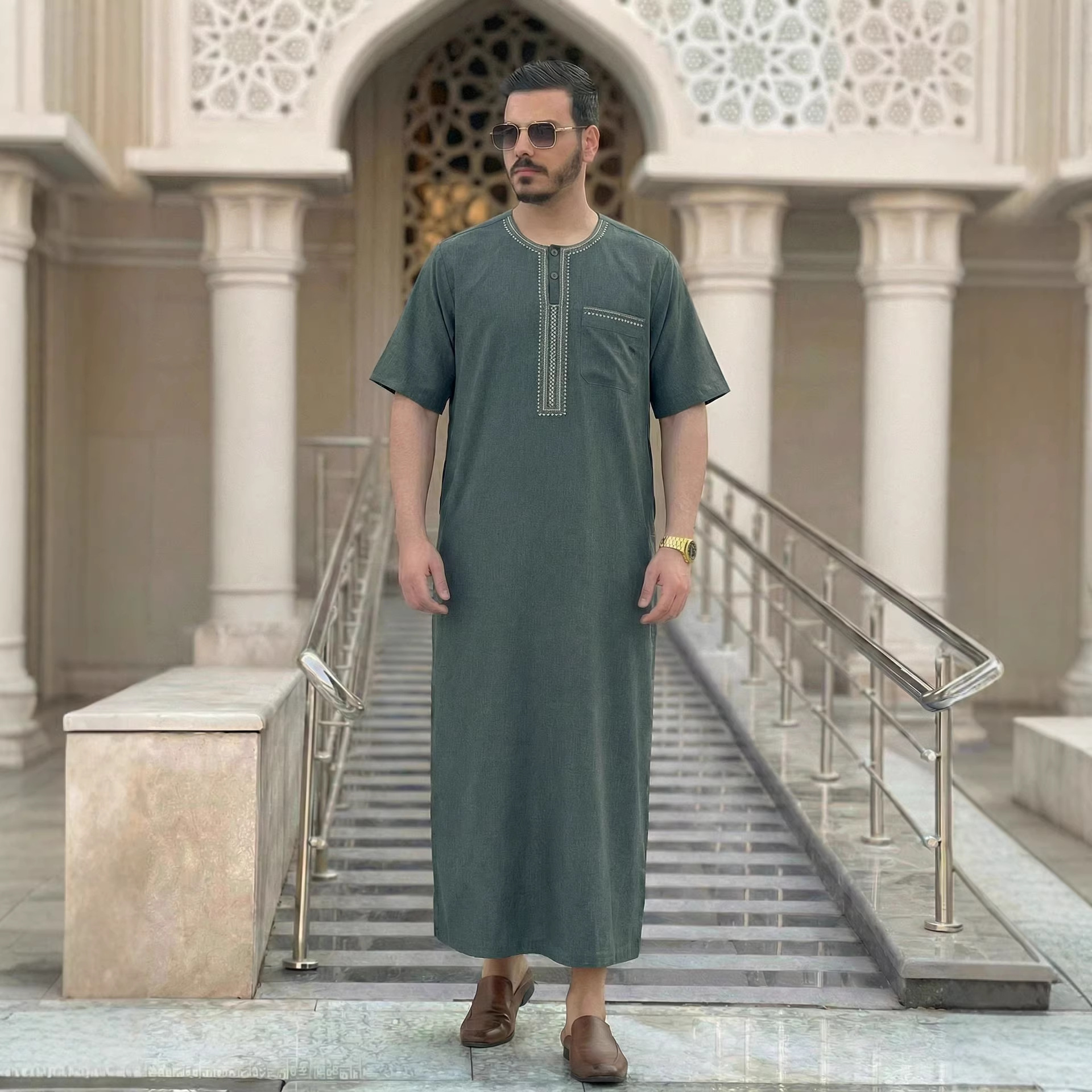 Men's Clothing Short-Sleeved Embroidered Men's Robe Style Long Shirt