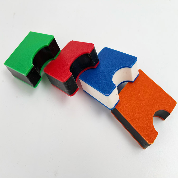 聚乙烯双色皮纹板高分子耐磨防滑夹心板高密度磨砂双面皮纹pe板