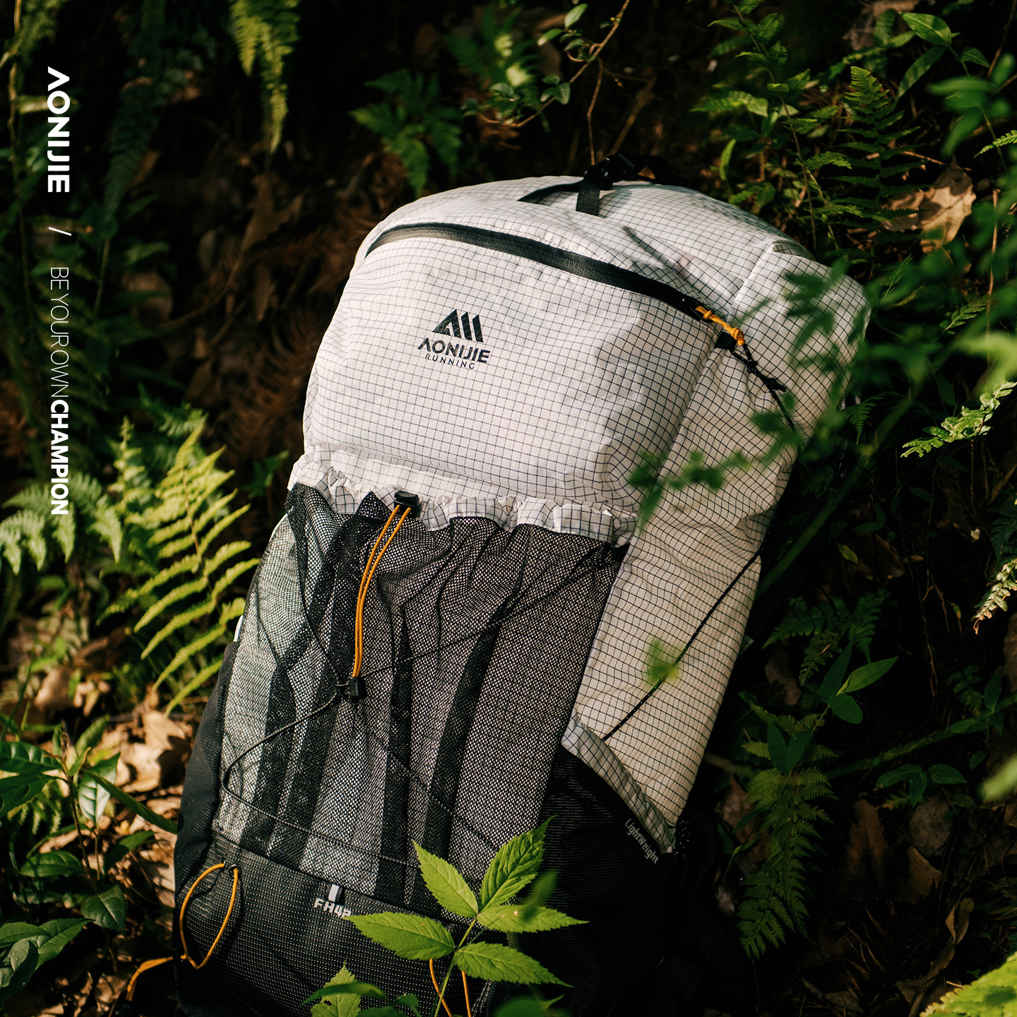 Onijie Hiking Backpack Women's Ultra-Lightweight Outdoor Mountaineering Bag Men's 42L Large Capacity Ultra-Light Professional Backpack