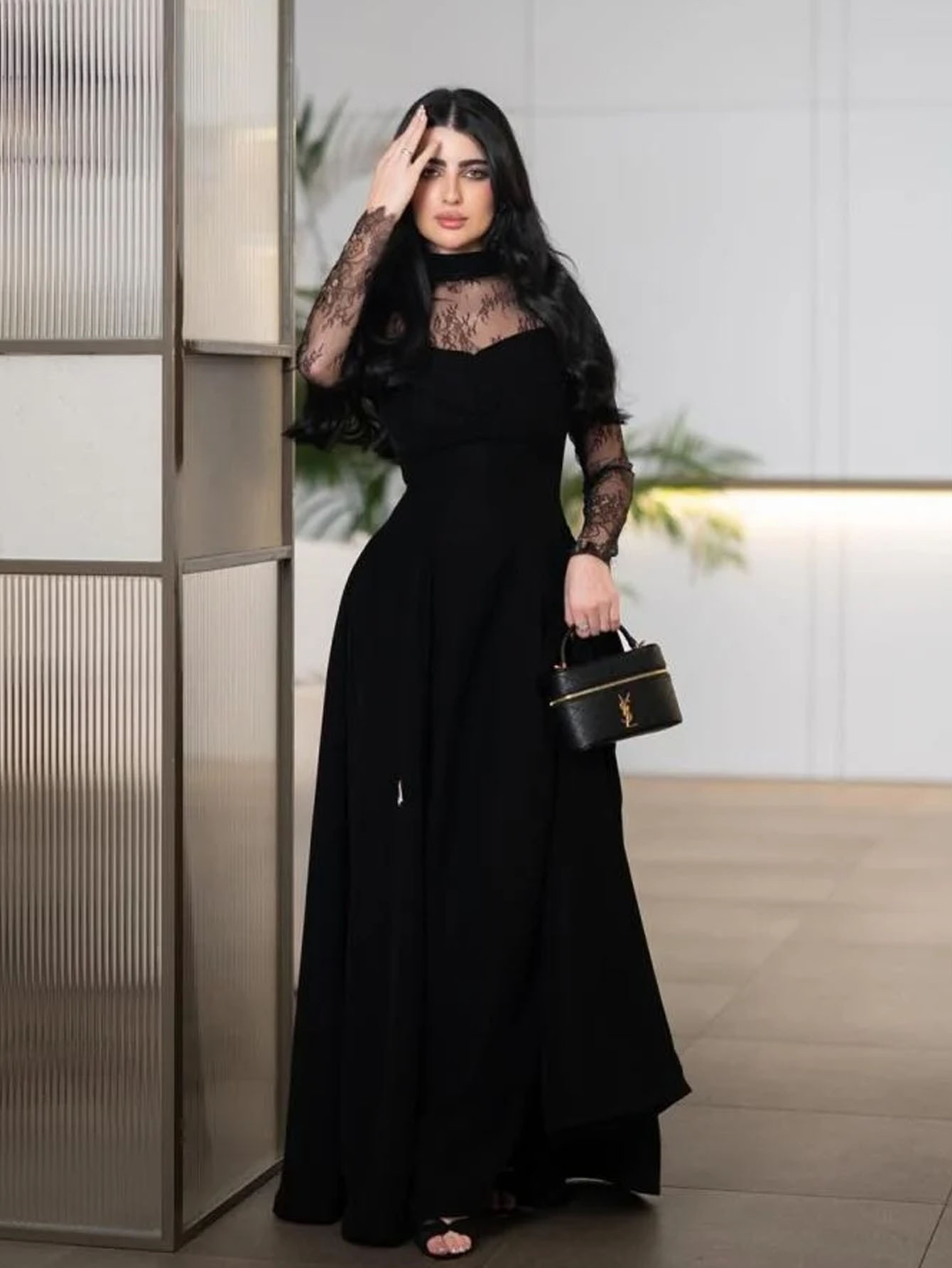 Ropa de mujer nueva para comercio exterior europeo y americano, vestido sexy de encaje de manga larga con cuello alto para otoño e invierno, para banquetes, fiestas y bodas.