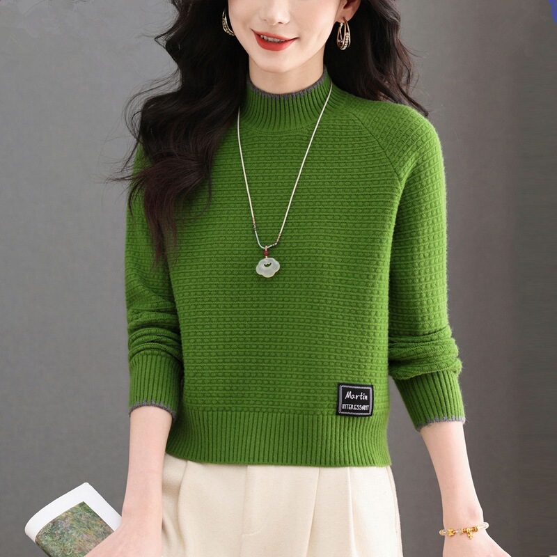 Short sweater for women, autumn and winter 2026 new style, high-waisted, petite, loose, stylish, thick knitted base shirt Short sweater for women, autumn and winter 2026 new style, high-waisted, petite, loose, stylish, thick knitted base shirt