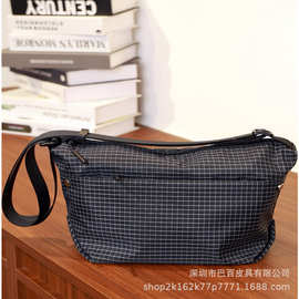 通用托特包新款拉链便携式通勤格纹防水尼龙单肩包男女休闲简约