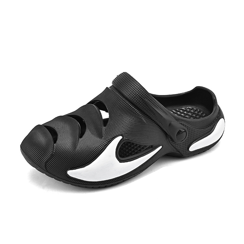 Zapatillas para hombres de verano Baotou Hole Sandallas para hombres pisar la sensación de deslizamiento fuera de la playa de ocio dos zapatillas frías