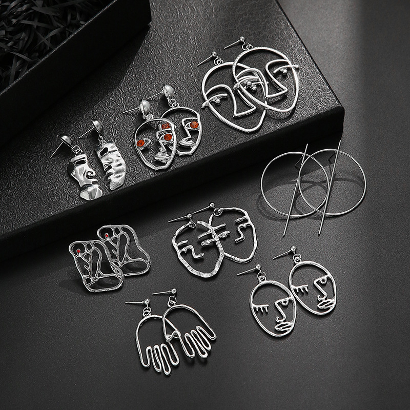 Fashion Creative Hollow Portrait Alloy Drop Earrings Set display picture 4