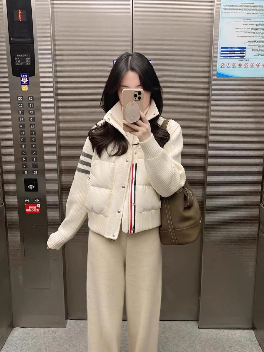 Knitted design down jacket