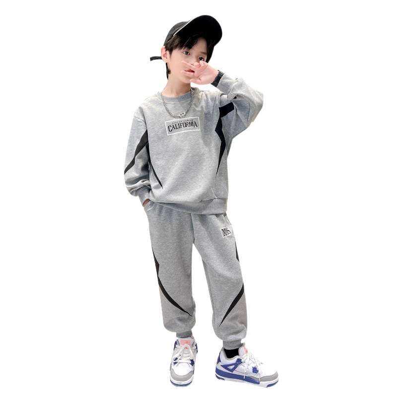 子供服男児秋冬服セット2023新型中大童少年ベルベットカジュアル洋気2点セット