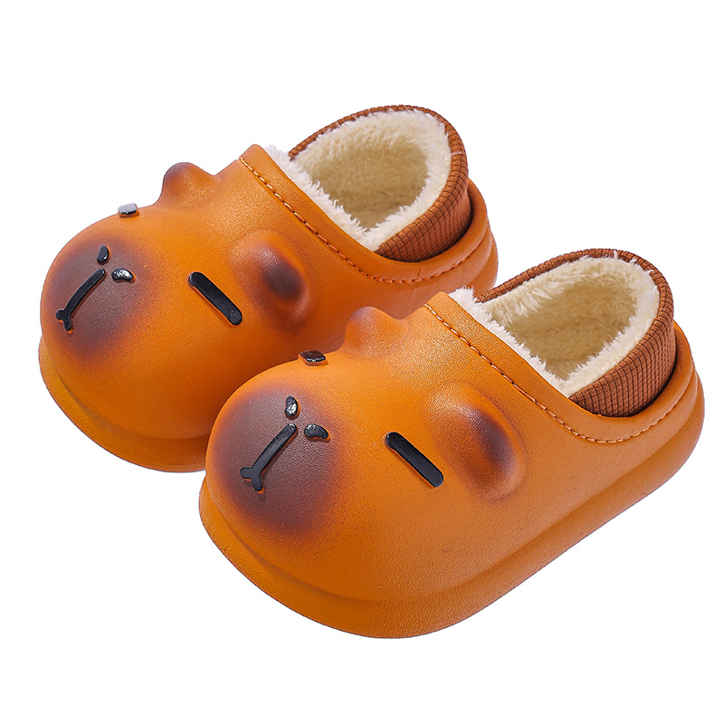 2025 nueva bolsa de invierno para niños Capibara zapatos de tacones de algodón para niños y niñas calientes impermeables para niños pequeños trapos de algodón para niños