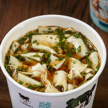 �ᜫ���~Ͱ�b����_��Ͱ��W��������ʳ��Ƭ�������lһ����12