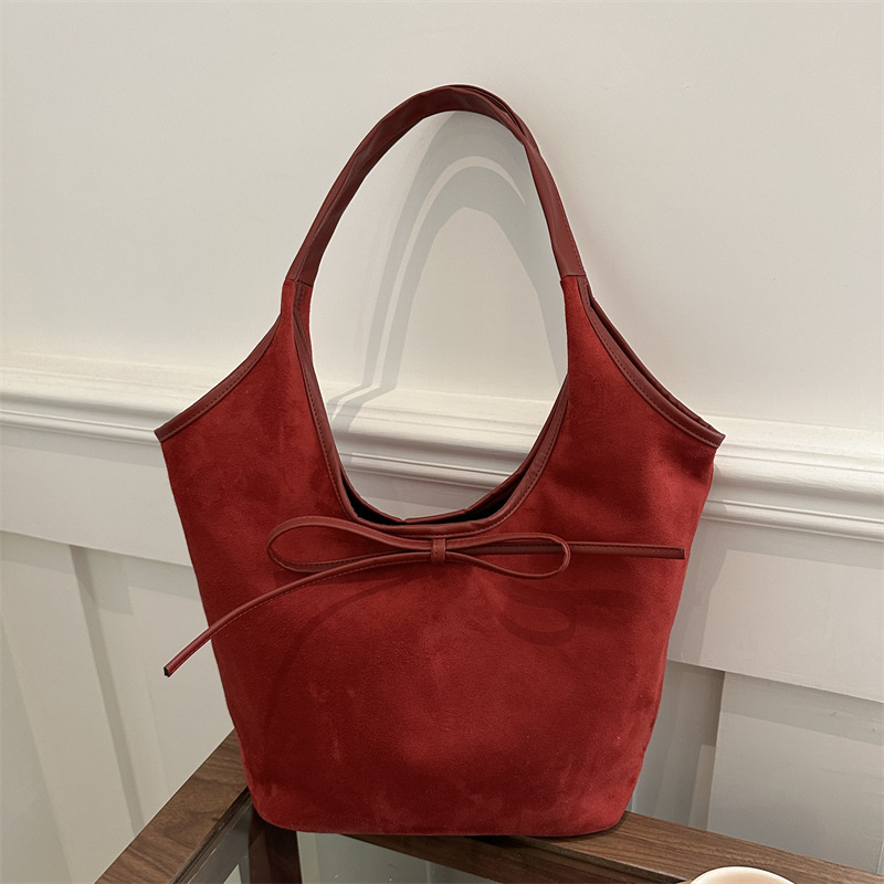 Bolso de mano de mujer retro esmerilado de gran capacidad 2025 nueva moda ocio retro viaje al trabajo bolso de hombro