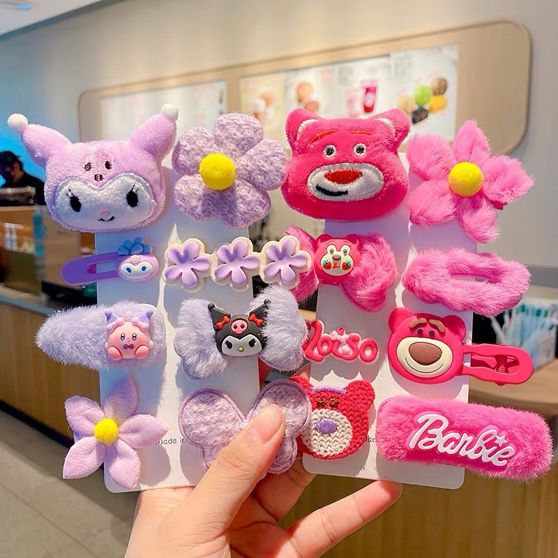 Nuevo Otoño e Invierno de felpa horquilla de dibujos animados niña horquilla lindo fresa oso accesorios para el cabello de los niños traje tocado accesorios para el cabello