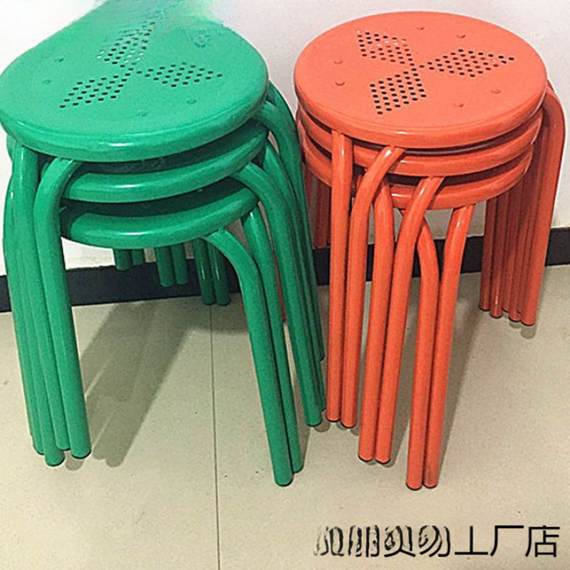 鉄製の涼しいスツール、厚い鋼管三脚折りたたみラウンドスツール、家庭用大人用ベンチ、レストランのレストランスツール、ラウンドスツール|undefined