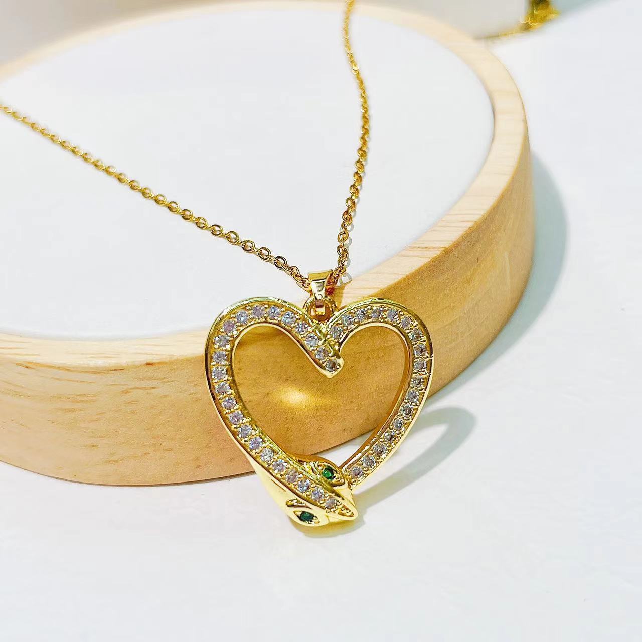 mmexport1655780389218