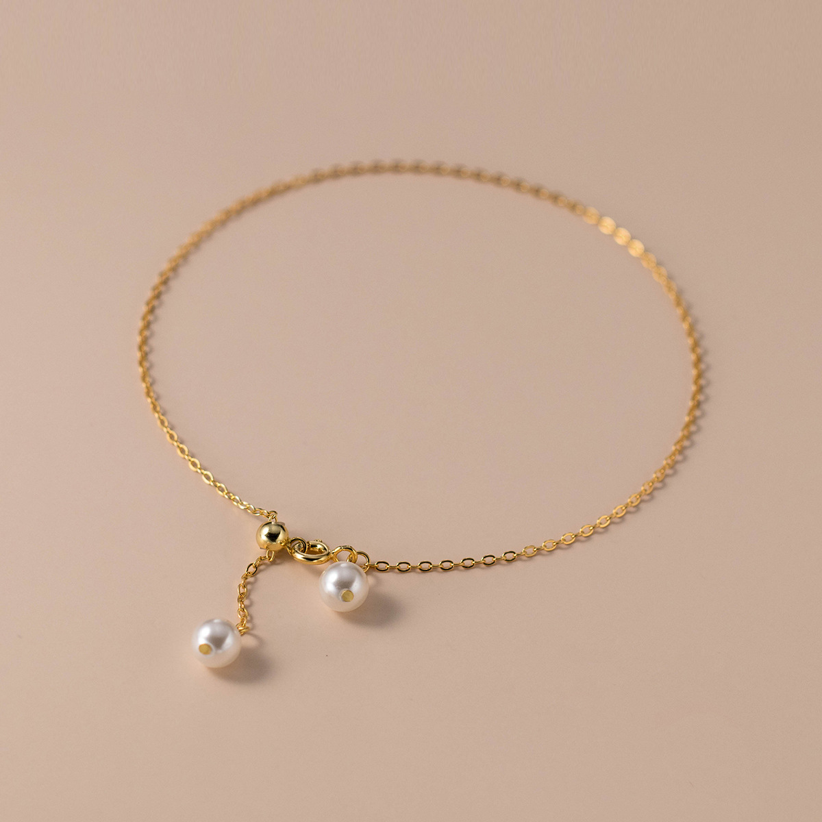 Eloch S925 plata fresca y dulce ins ligera lujosa sensación de diseño simple de tobillar de perlas S7393