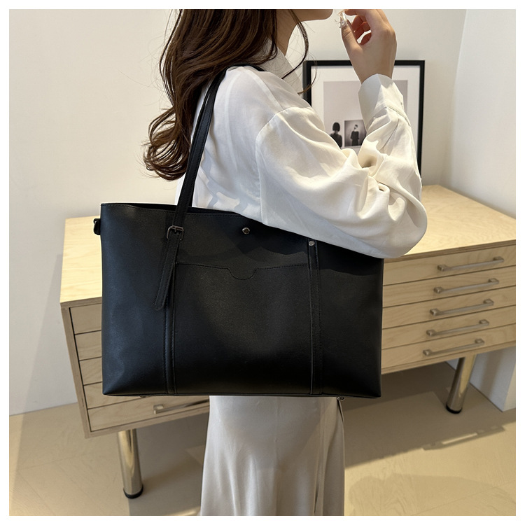 Retro texture commuting solid color simple 2024 autumn new large-capacity single-shoulder bag with a relaxed underarm tote bag undefined
