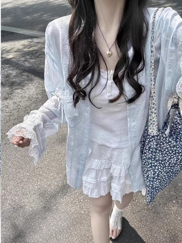 レースステッチ日焼け止めシャツ女性の夏の薄い新しい甘いデザインルーズカーディガンシャツリボン付き|undefined