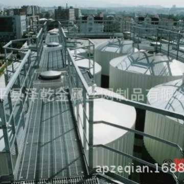 2018厂家生产平台专用钢格板 钢格栅 水电厂平台钢格板厂家批发