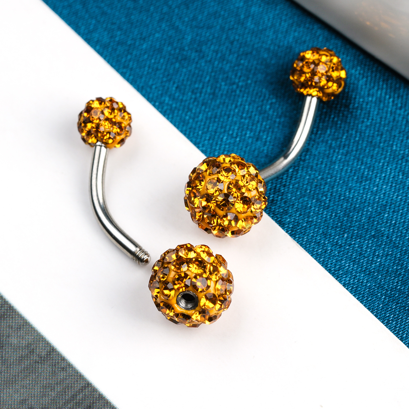 Europäisch-amerikanischer, grenzüberschreitender Wunsch: Modischer Bauchnabelpiercing-Schmuck aus Edelstahl mit Volldiamanten, elegant und hochwertig_voghion.com