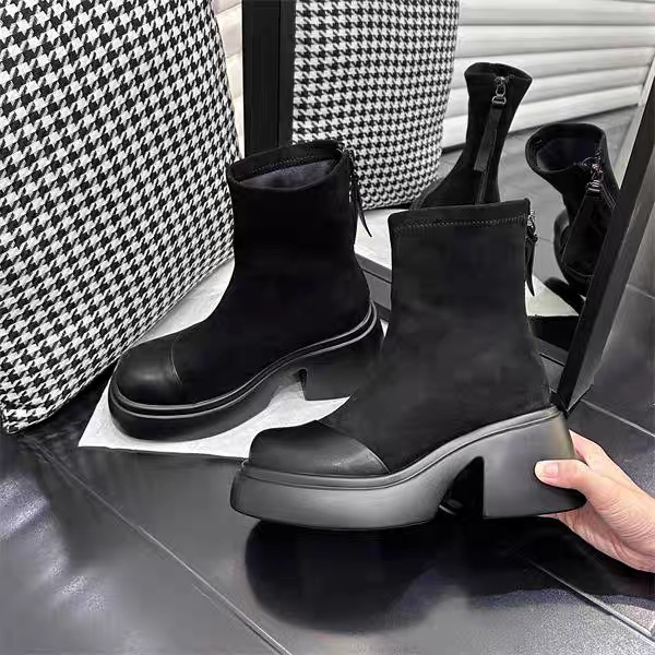 블랙 플러스 벨벳