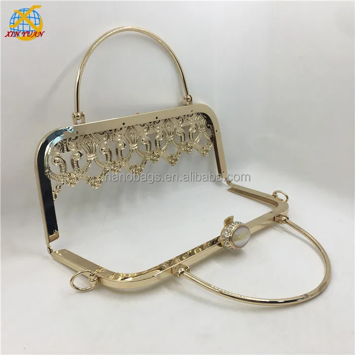 供应针孔刺绣手缝钱包夹,针孔铁夹， 手袋配件， 带钻花边五金较